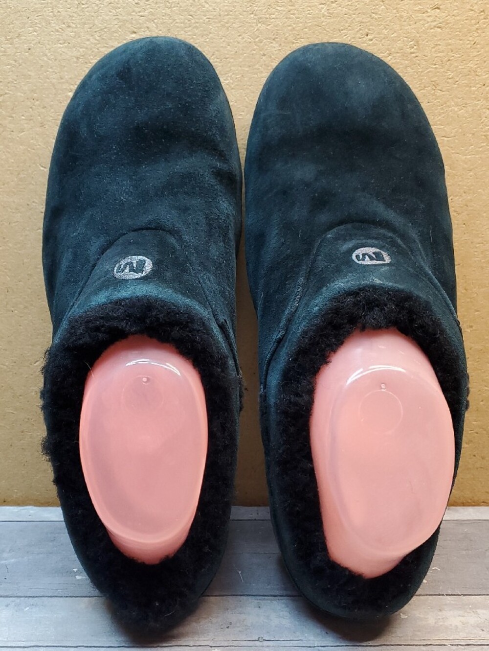 Merrell Black Lined Mules Size 25 cm/US 8 (see size chart above)